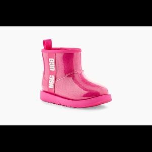 UGG Kids CLASSIC CLEAR MINI II ROCK ROSE COLOR